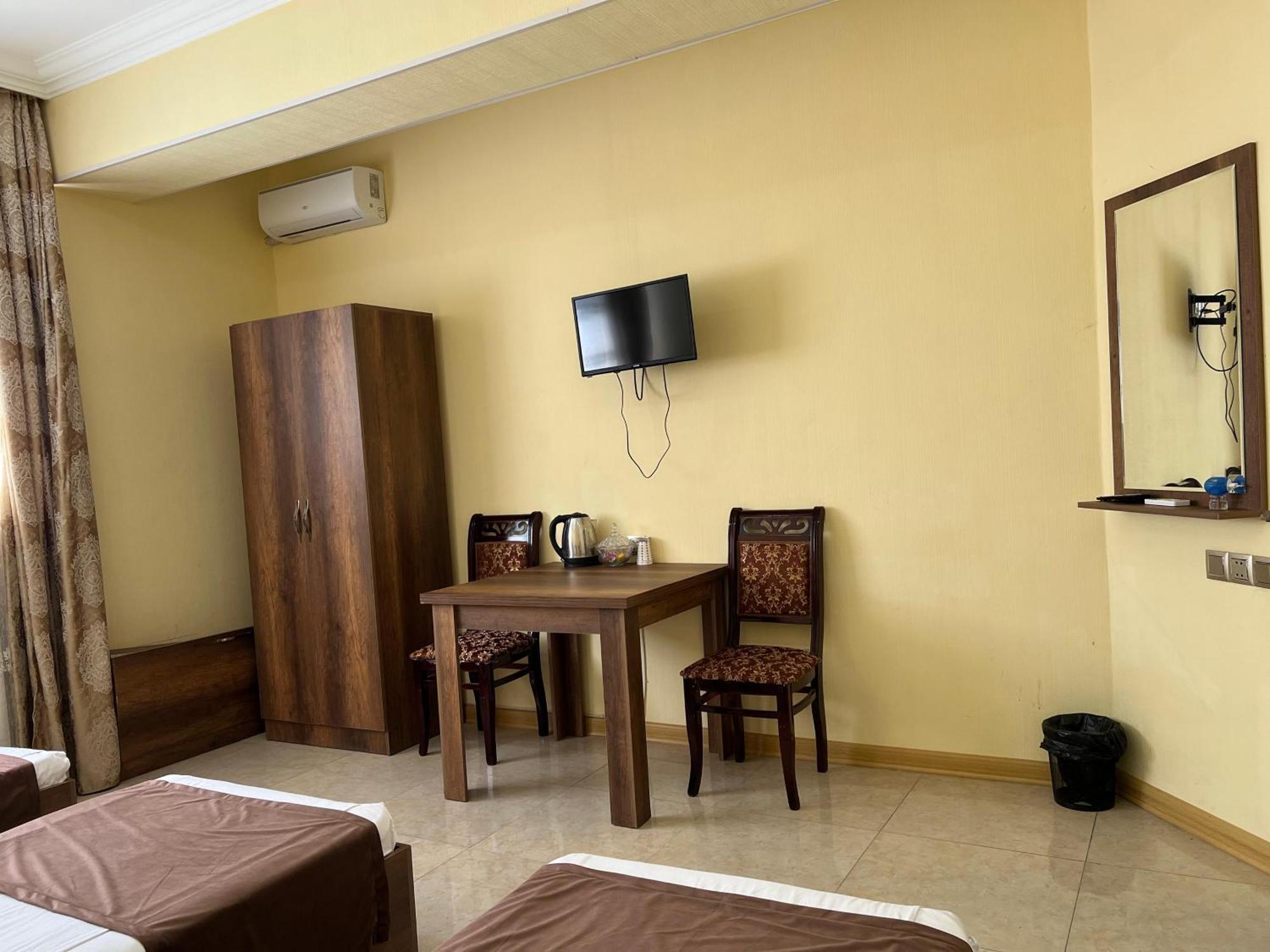 Rahat Hotel Ganja Exterior foto